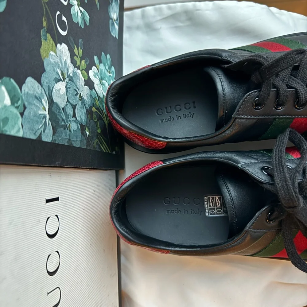 NWT Gucci Ace Black Leather Sneakers with Red and Green Stripe, Size Men’s 8.5-9 - Picture 8 of 14